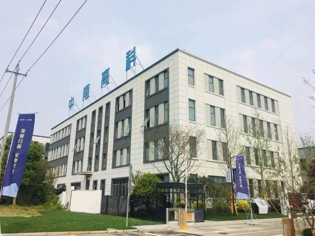 【重点】上海昆山9000㎡ 松江工业区独门独院9000平米104板块厂房出租，首层10米层高