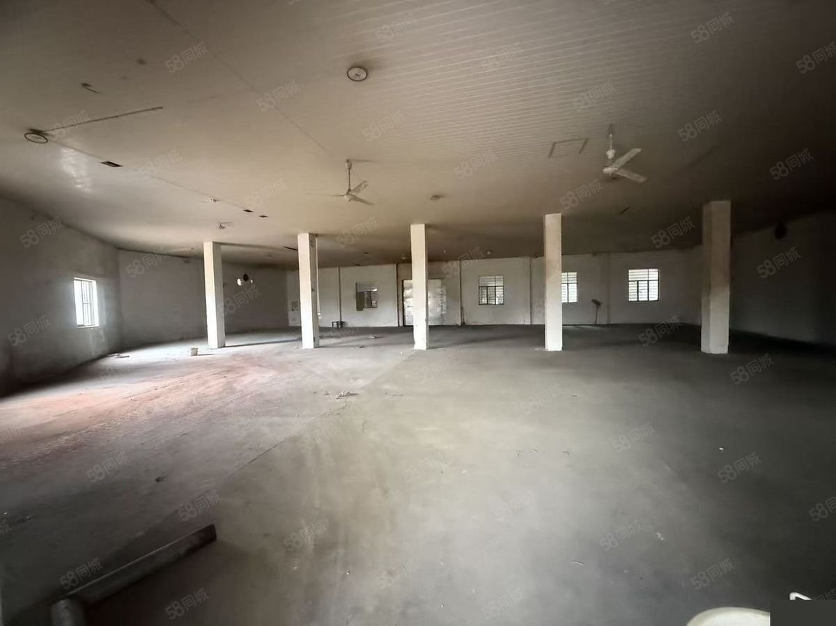 【重点】上海云龙工业区1-3楼独门独院2100平40万一年随时可厂房出租，优质产业载体