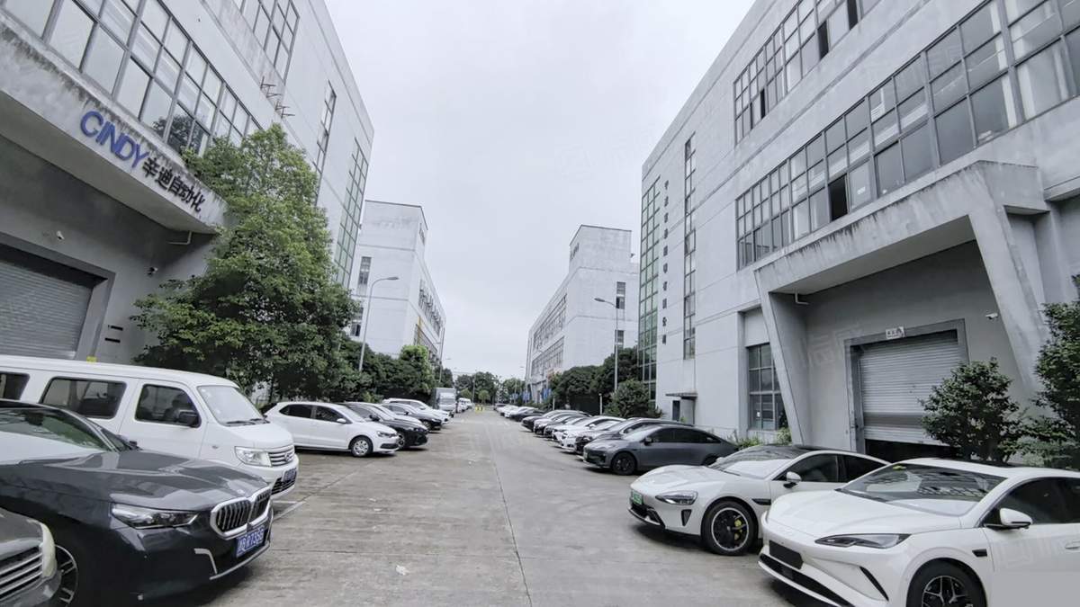 江北房东直租江边洪塘248平厂房出租：地铁直达