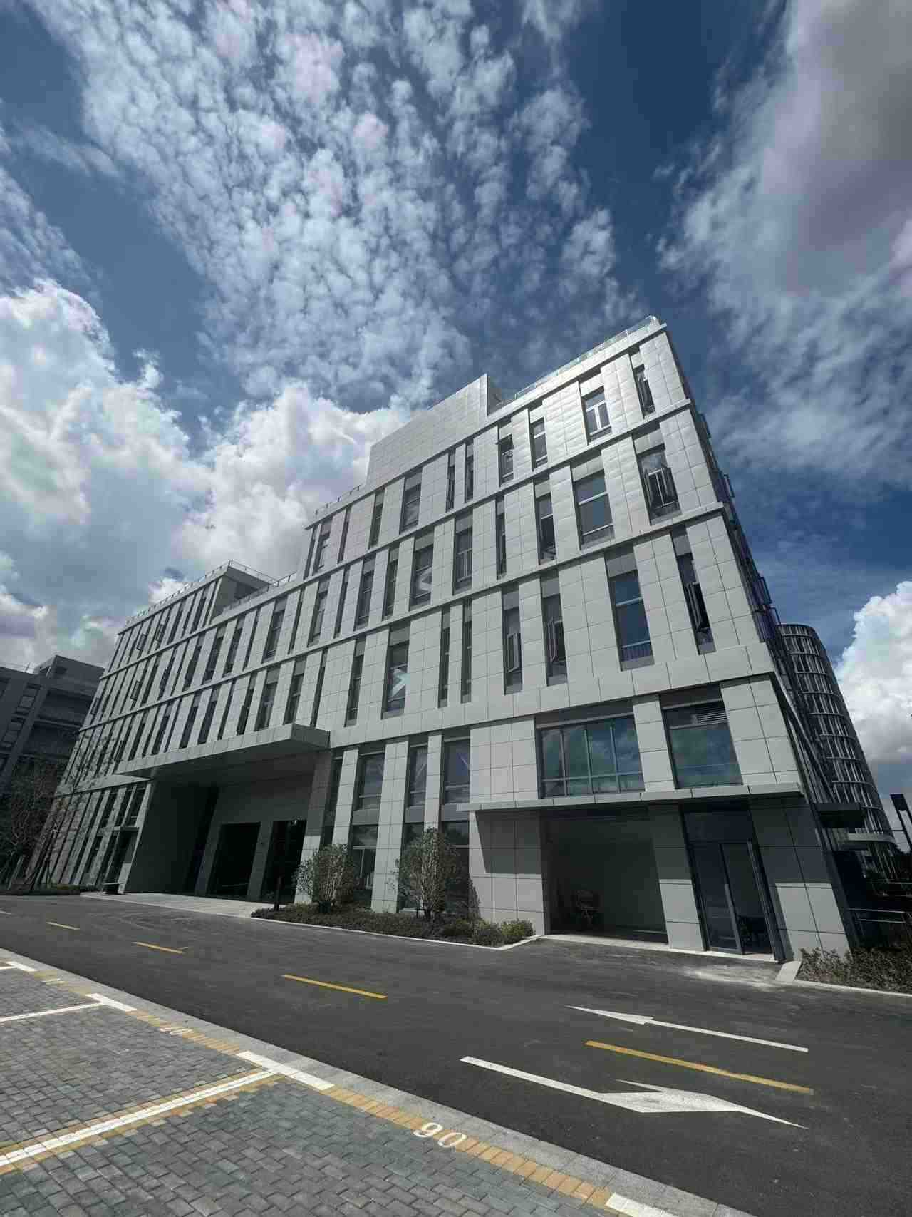 冠龙智水科技园内部