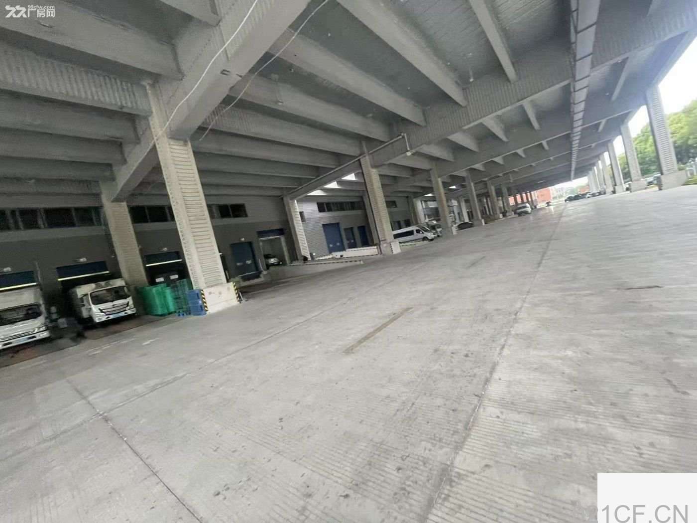 【稀缺】上海金山 金山廊下高平仓库出租独门独院15000平适合国际物流跨境电商 仓库出租厂房出租，首