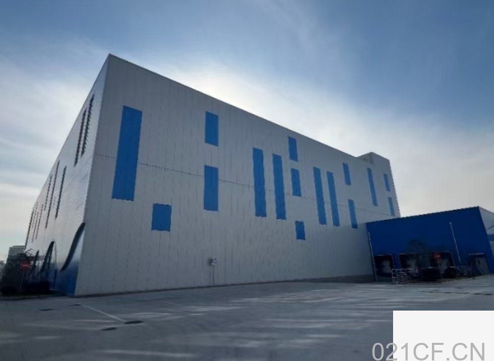 上海浦东 浦东临港新片区17000平装修（）厂房出租：配套完善