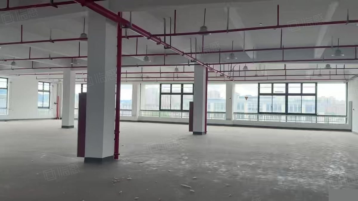 【重点】开发区德清武康开发区1楼新出，大车进出方便，临大路近高架湖1750平厂房出租，优质产业载体