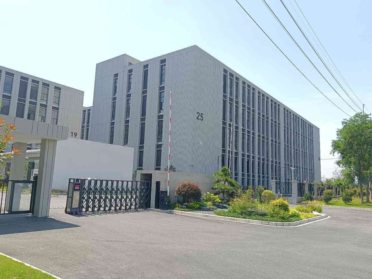 【稀缺】台州温岭星耀星辰电商产业园了，可整租可分租可独栋20000平厂房出租，区位优势明显