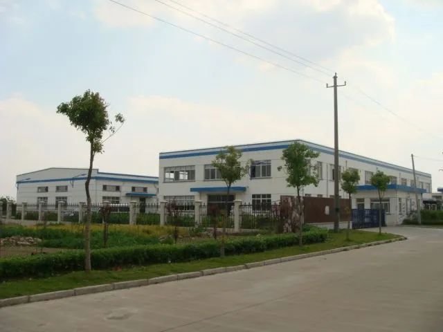 【稀缺】新区无锡 硕放全新独栋6350平米标准厂房出租，配套成熟