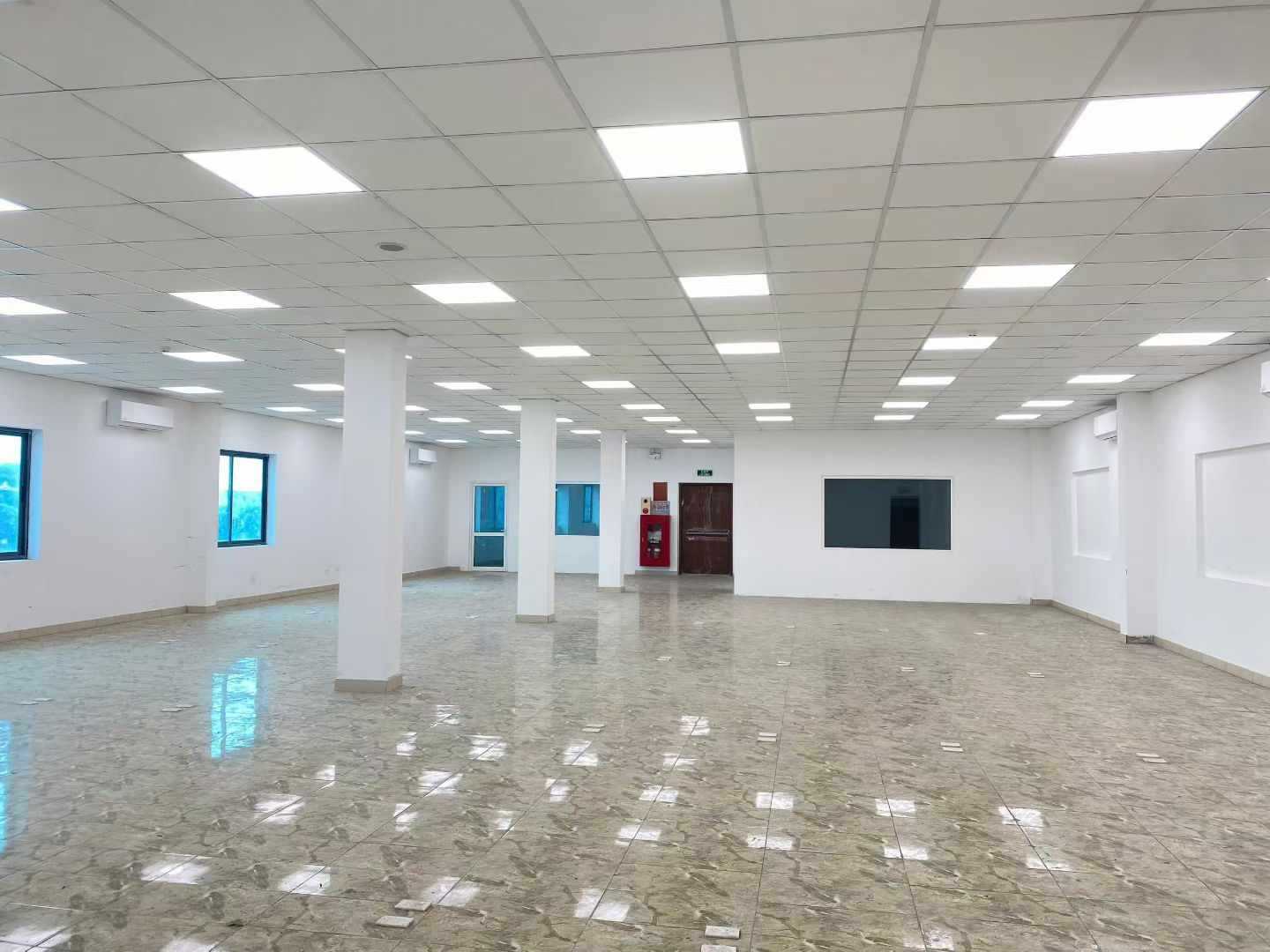 越南河内工业园区配套精装办公空间