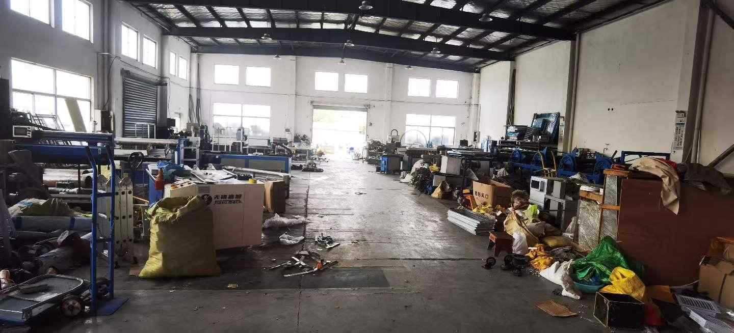 昆山周市860平厂房出租，净高8米无立柱，适合加工组装仓库