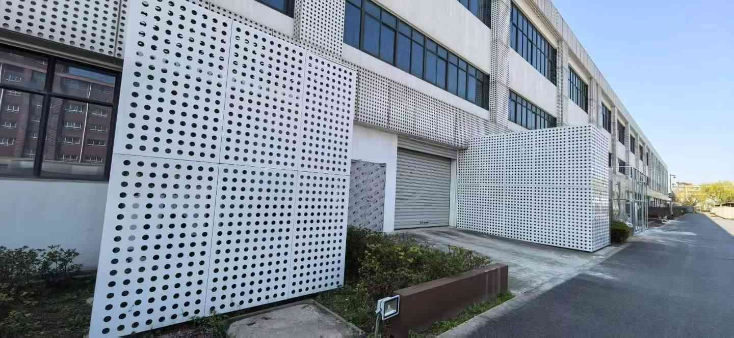 上海松江清控人居厂房04