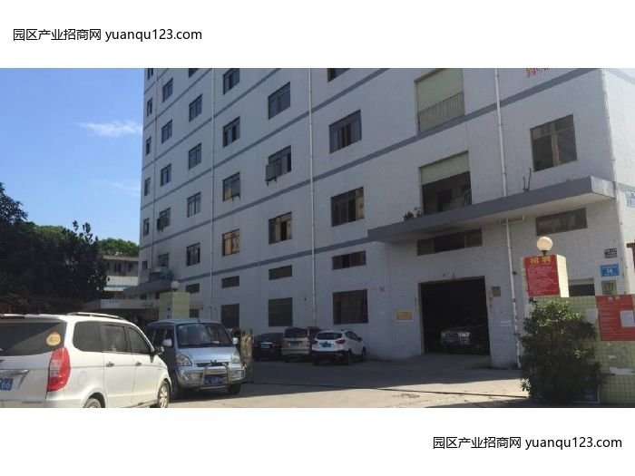 东莞 凤岗五联出租一楼带牛角厂房1080平方，精装修办公-凤岗华侨医院厂房出租，首层5米层高