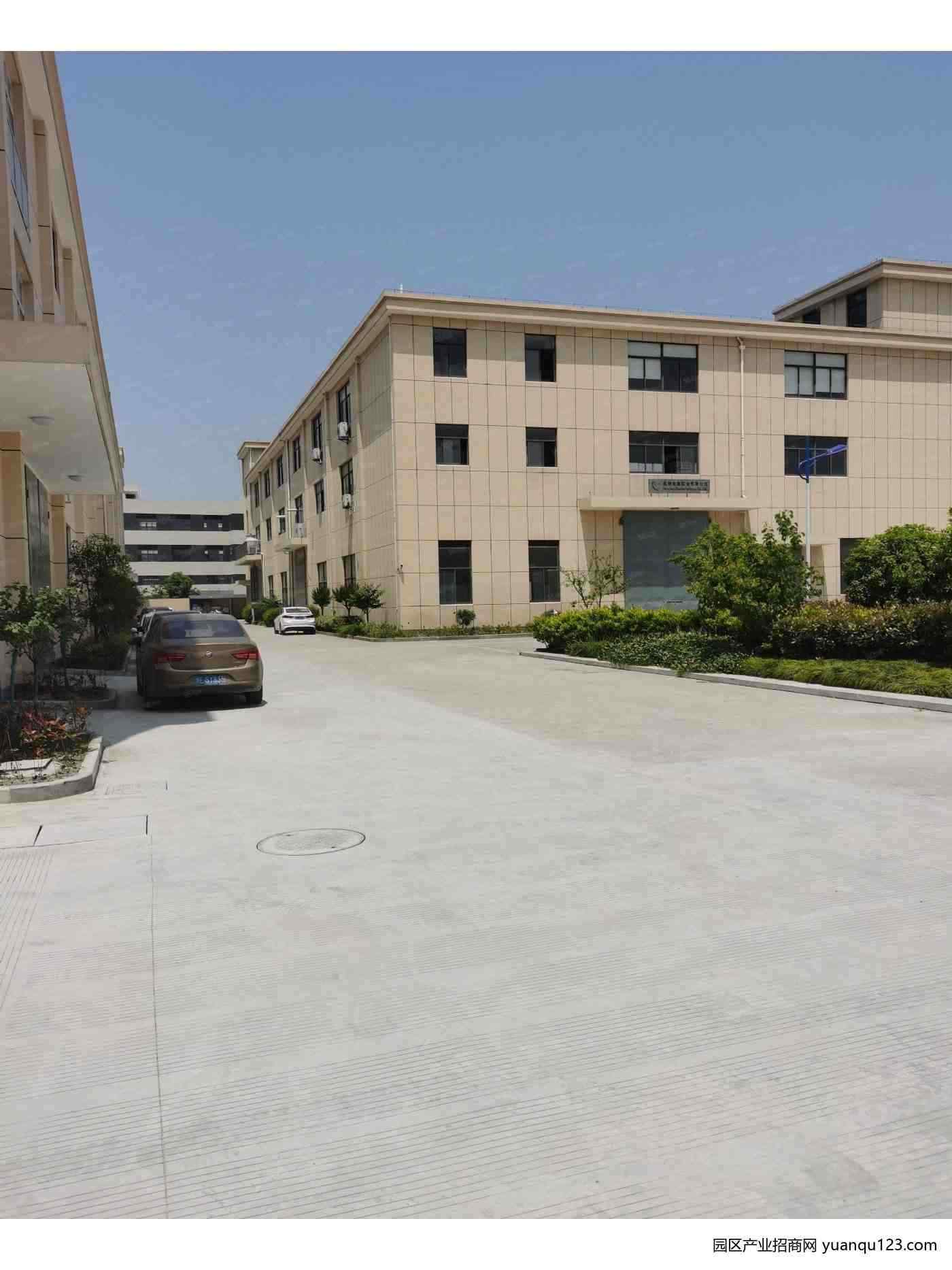 嘉兴 桐乡羔羊工业区7亩土地6500方1一3层新厂房，厂房形象好 位置好-嘉兴厂房出售，首层7米层高