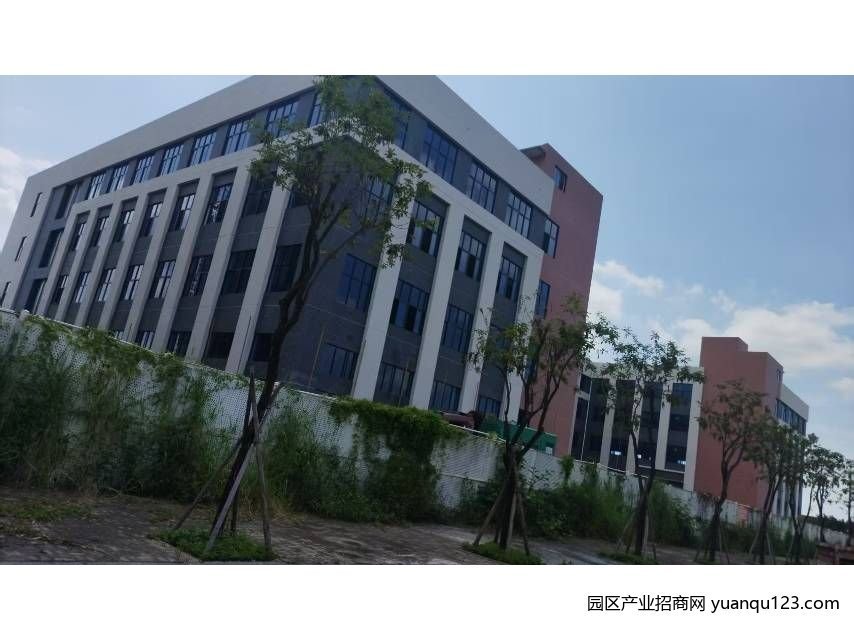珠海斗门白蕉镇 白蕉全新厂房21758平方，业主诚心出售，可以做食品厂厂房出售，首层6米层高
