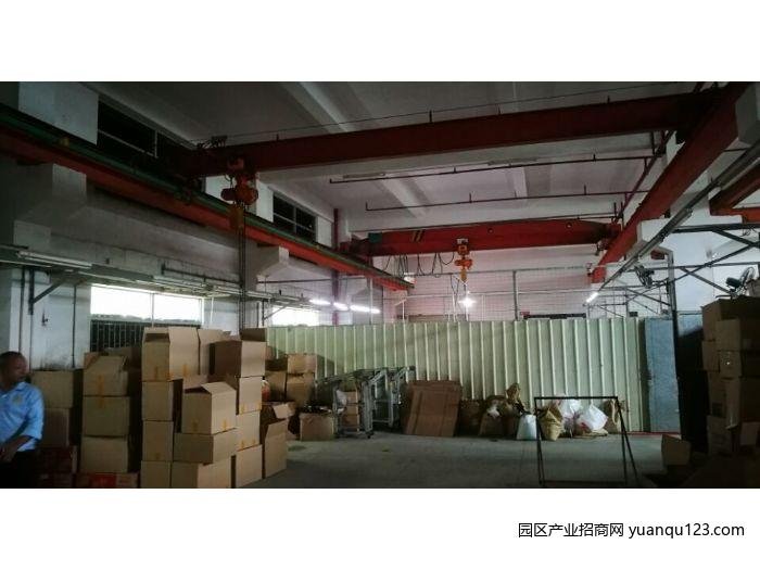 有行车-东莞凤岗沙岭车站厂房出租，【优质】凤岗金凤凰出租标准厂房一楼550平方
