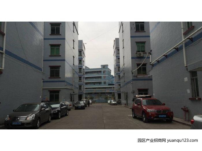 【推荐】-东莞凤岗沙岭车站厂房出租，凤岗镇油甘埔新空出带地坪漆办公室厂房1650平方