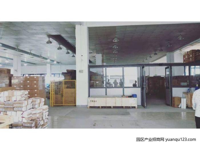 周边配套实景