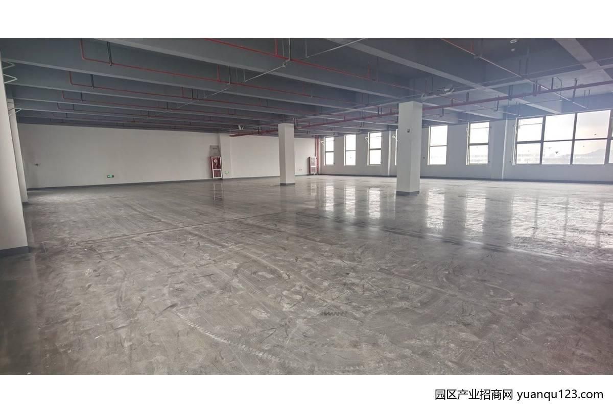 周边配套实景