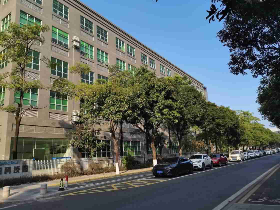 园区门口沿街街景实景