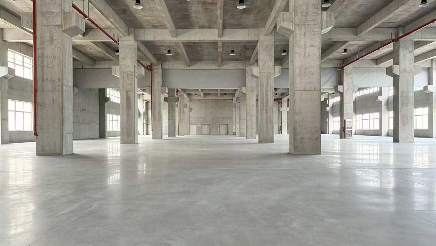 厂房内部大跨度空间实景