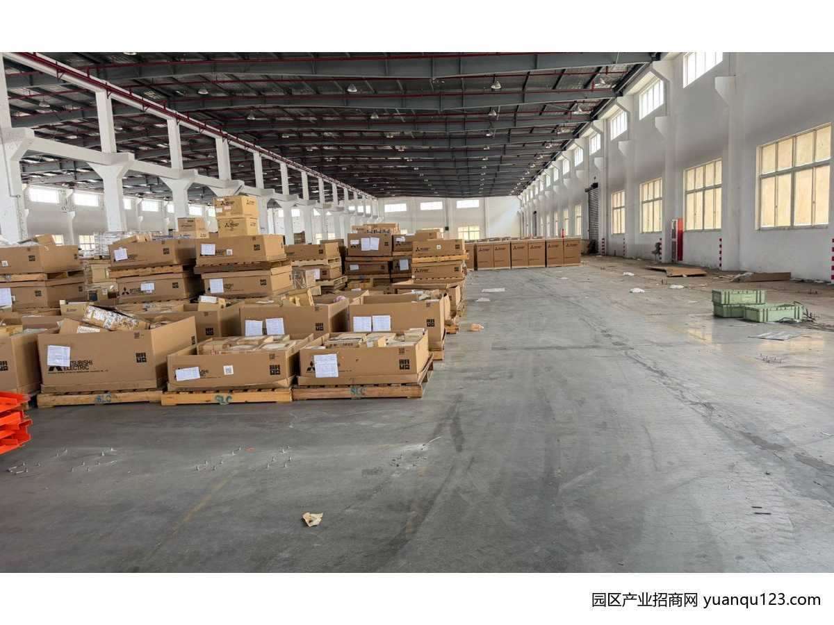 中山三角5栋单层厂房共24000能分割！带装卸平台超大空地，厂房出租（园区招商）