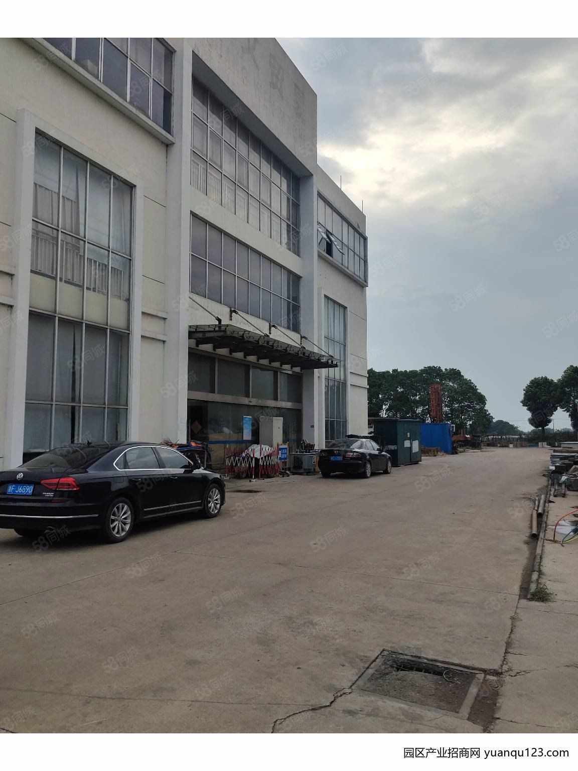 中山出租位于干窑开发区三角干窑2000平厂房出租，层高9米，配电1000千瓦（推荐优选）