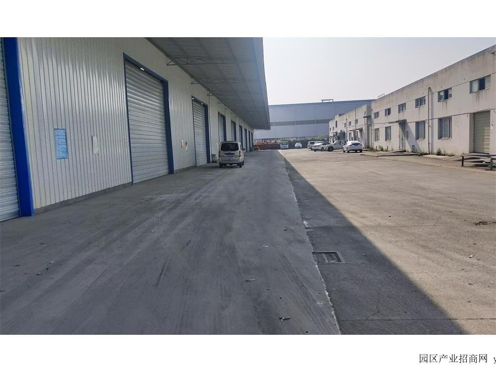 出租西航港1100平米厂房库房可分租另出租600平空坝-成都双流腾飞四路双流航空港经开区厂房出租（多