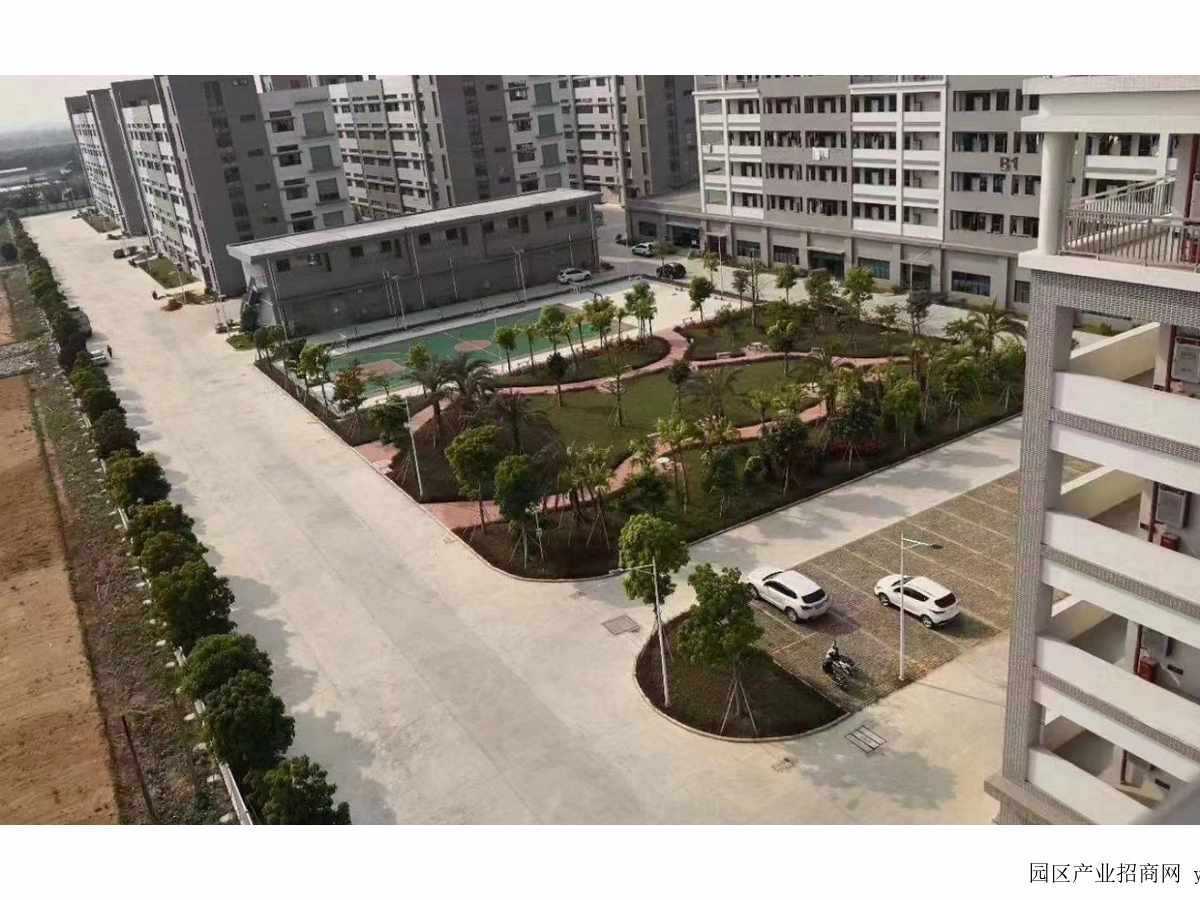 周边配套实景