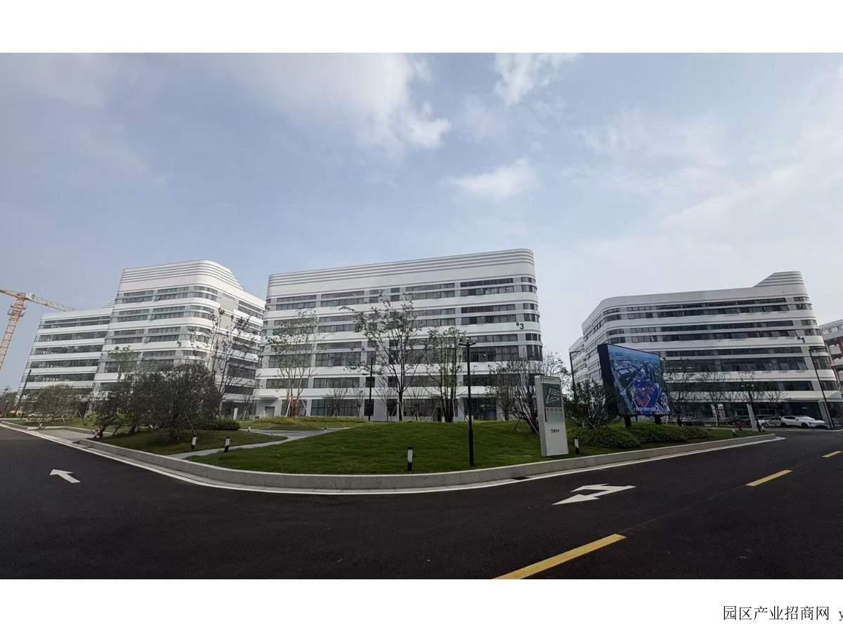 周边配套实景