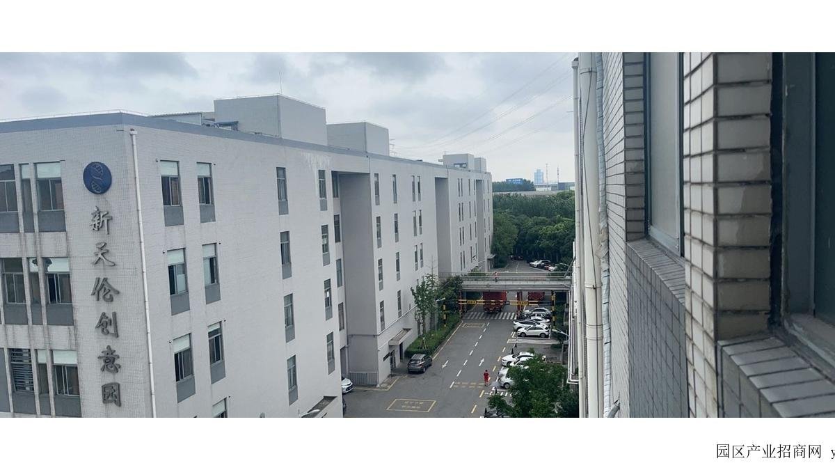 开发区唯亭，免费车位一楼500㎡，楼上300㎡大小都可分租-苏州园区唯亭厂房出租（多图实拍）