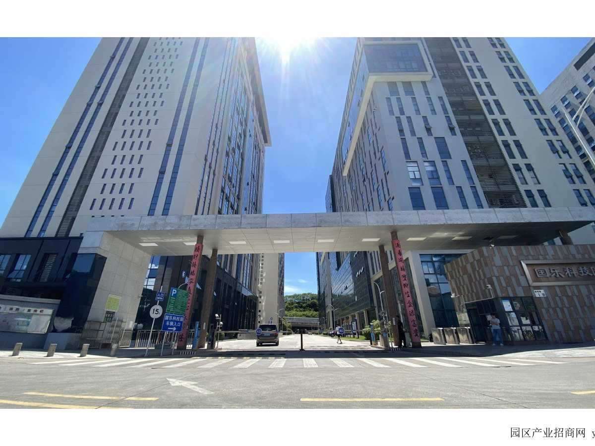 大浪产业上楼标杆项目厂房出租形象好配套齐全-深圳龙华新区大浪厂房出租（实地看房）