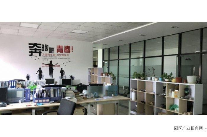 周边配套实景