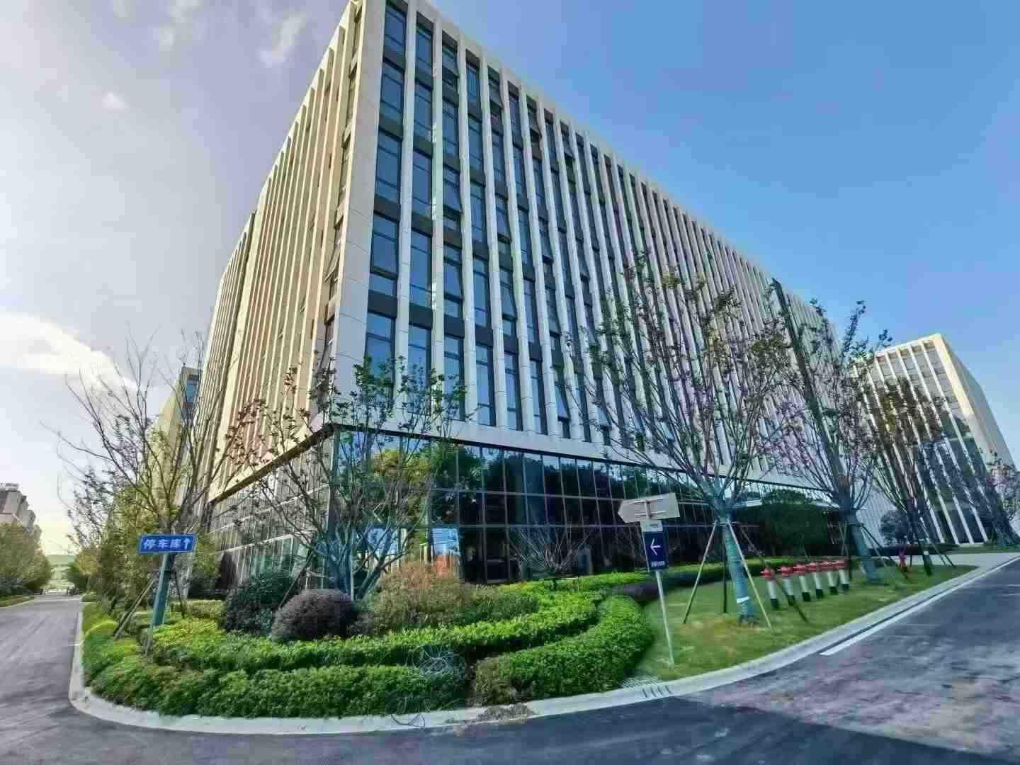 500-3300平灵活选择，上海联东U谷研发生产办公一体化厂房出租出售