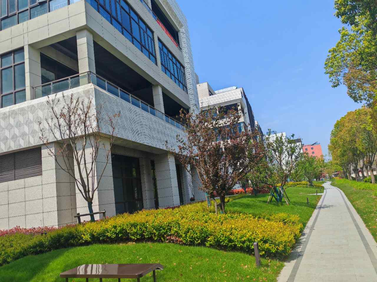 研发办公楼栋